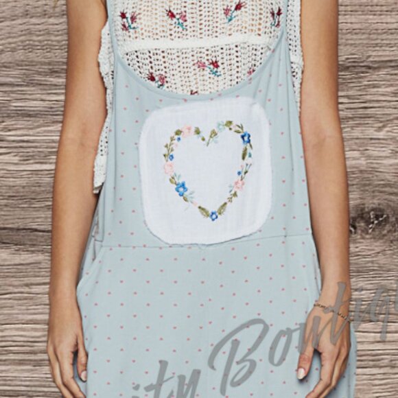 POL Bohemian Farm Girl Slouchy Powder Blue Patchwork Floral Jumper Overalls - Picture 3 of 11